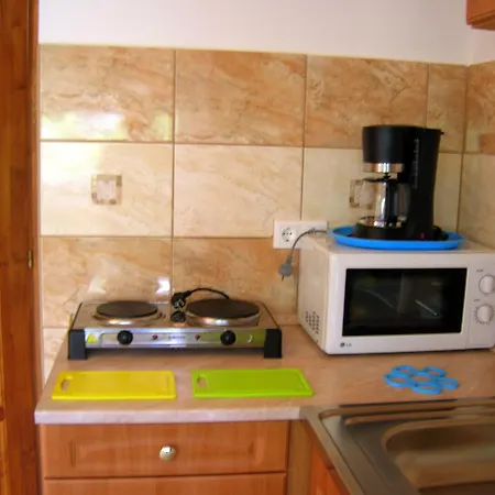 Eleonora アパート